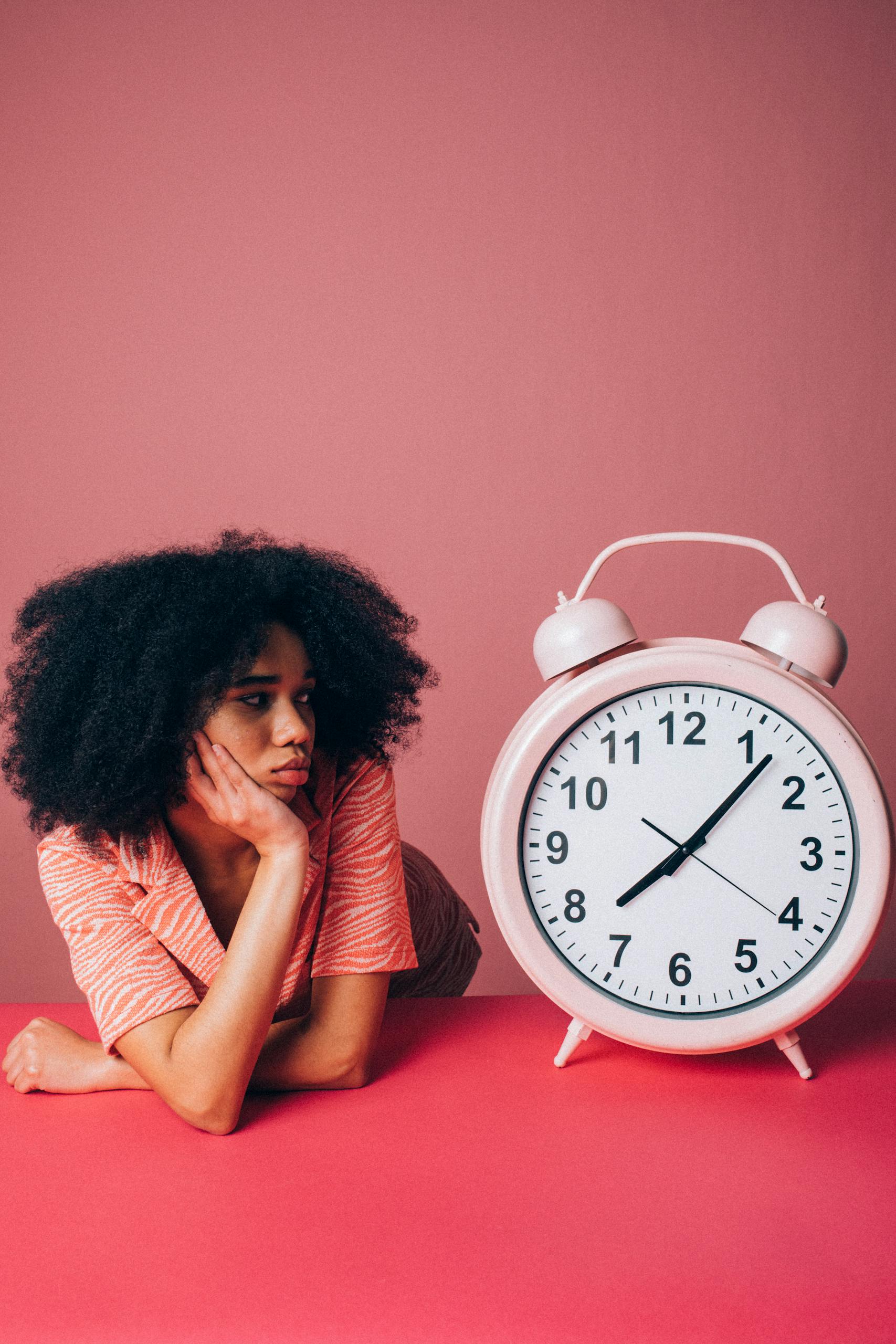 What Time of Day Does the Canada Child Benefit Drop Into Your Bank Account?